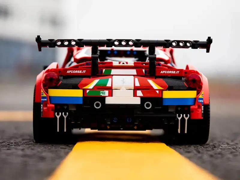 42125 Ferrari 488 GTE AF Corse #51
