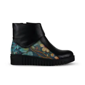 Block Boots flower