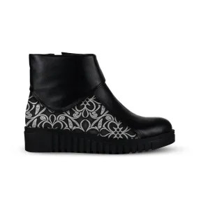 Block Boots Glow