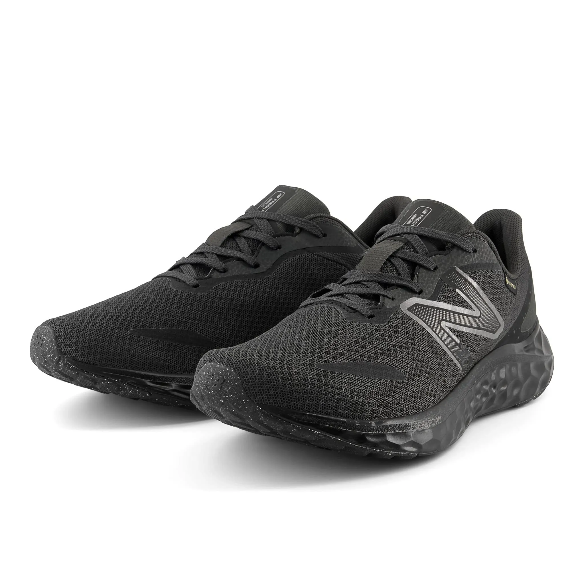 New Balance Fresh Foam Arishi v4 GTX sneakers