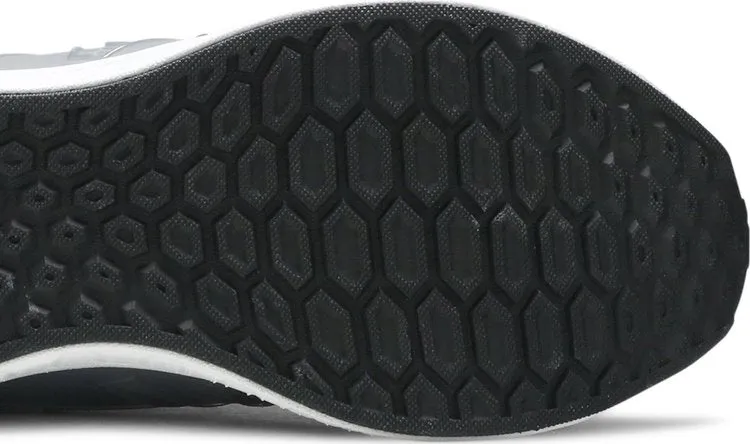 New Balance Fresh Foam Cruz v2 'Grey' sneakers, gray