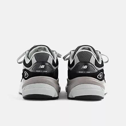 New Balance Men's 990v6 Running Shoes- Black/White