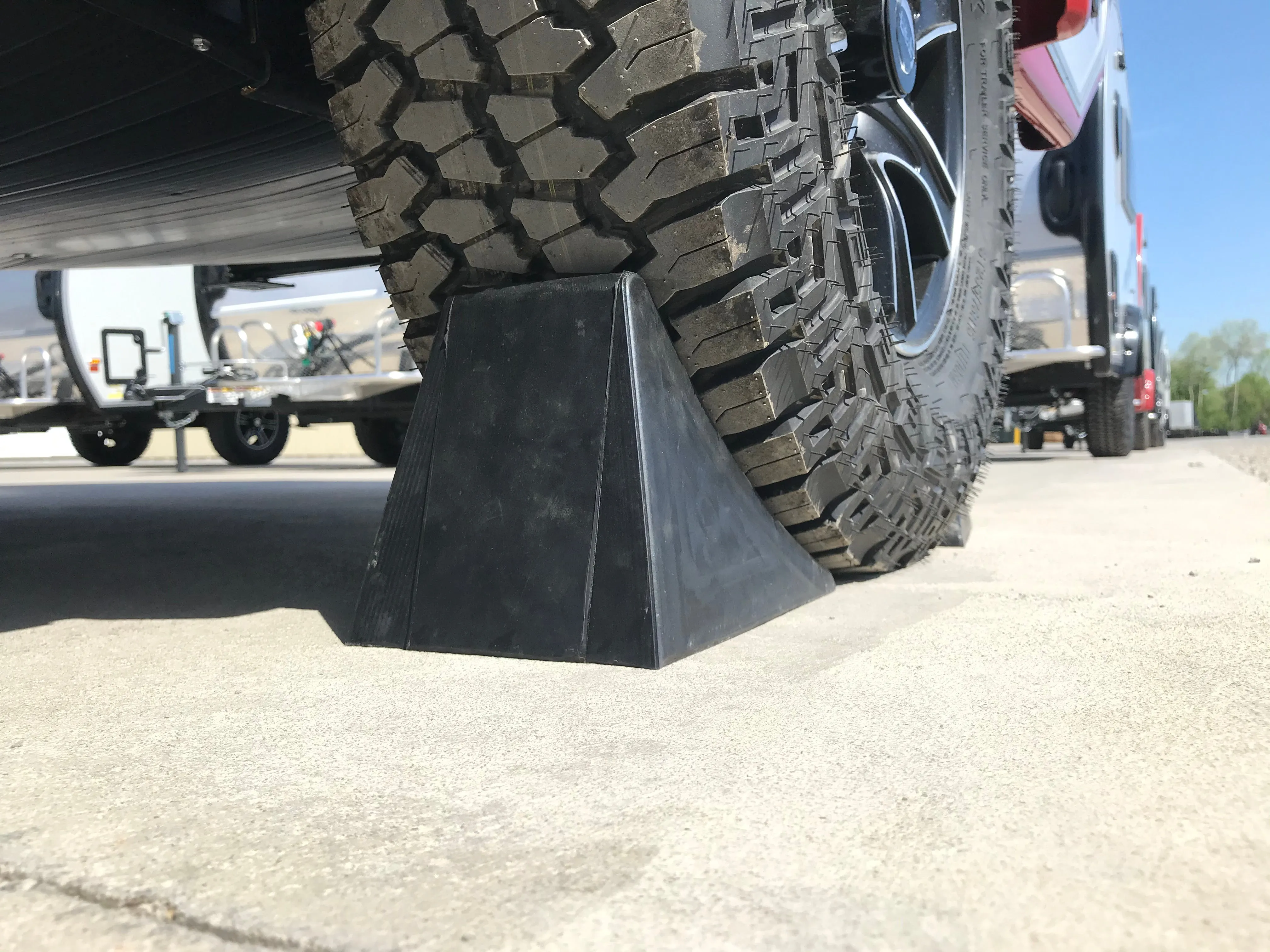 Solid Rubber Wheel Chocks