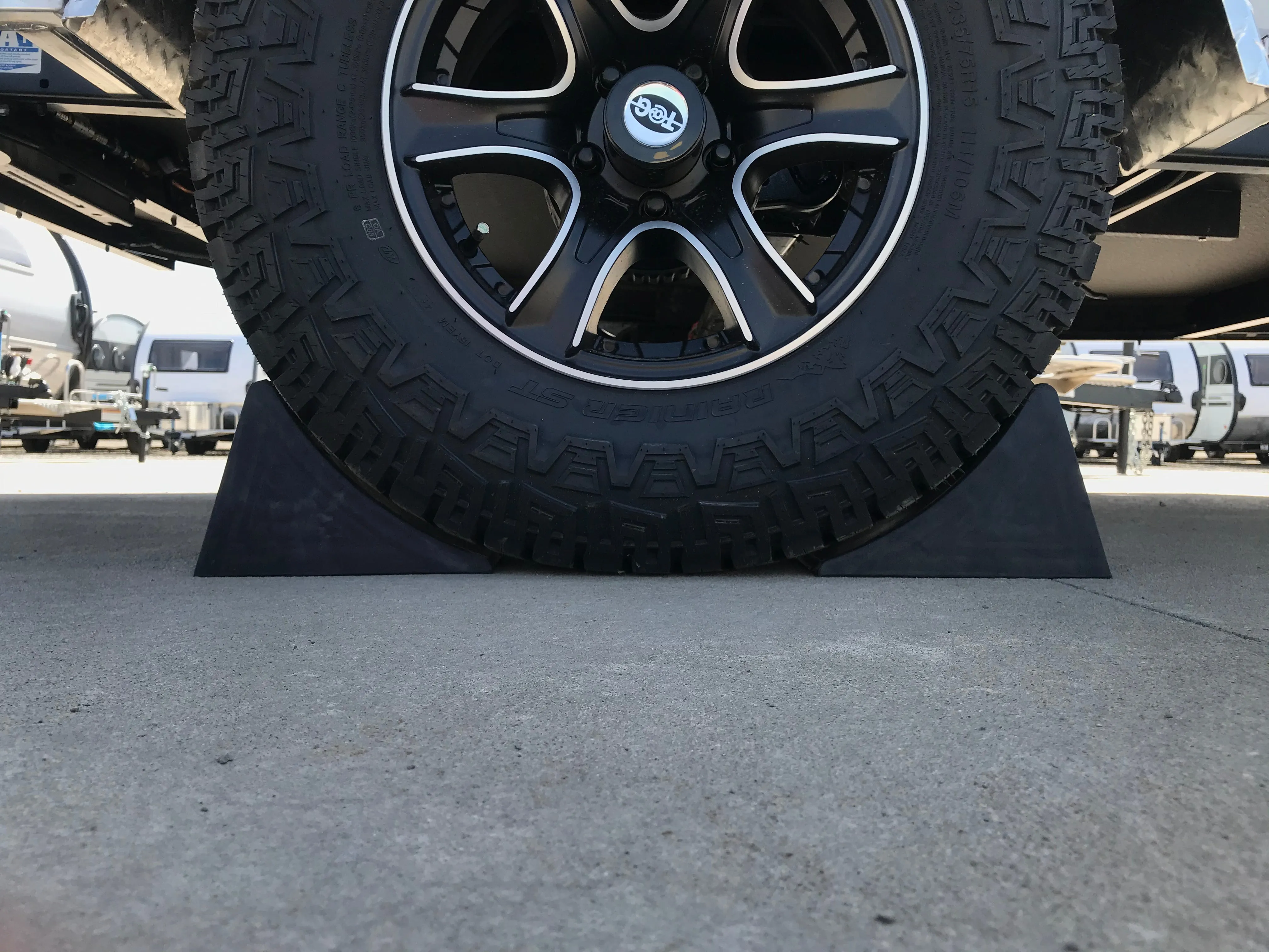 Solid Rubber Wheel Chocks